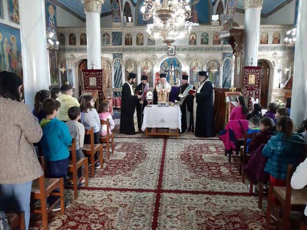 Ιερό Ευχέλαιο στα Δημ. Σχ. Βατώντα και Πεισώνα 16.4.2019